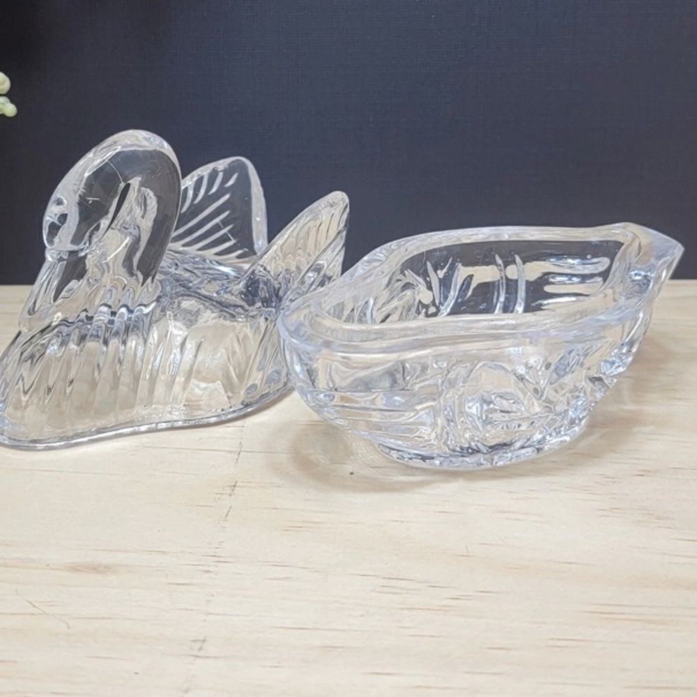 Vintage Glass Crystal Lead Swan Jewelry Trinket